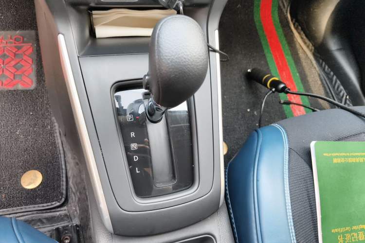Used Nissan Sylphy 2021 Classic 1.6XE CVT Comfort Edition Gear Lever