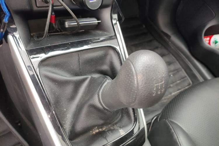 Used Nissan Sylphy 2021 Classic 1.6XL Manual Luxury Edition Gear Lever