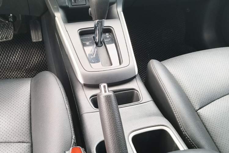 Used Nissan Sylphy 2021 Classic 1.6XL CVT Luxury Edition Gear Lever