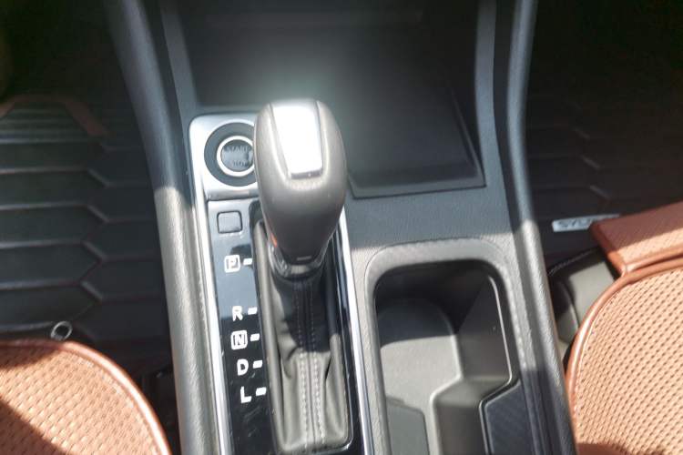 Used Nissan Sylphy 2021 1.6L XL CVT Enjoyment Edition Gear Lever