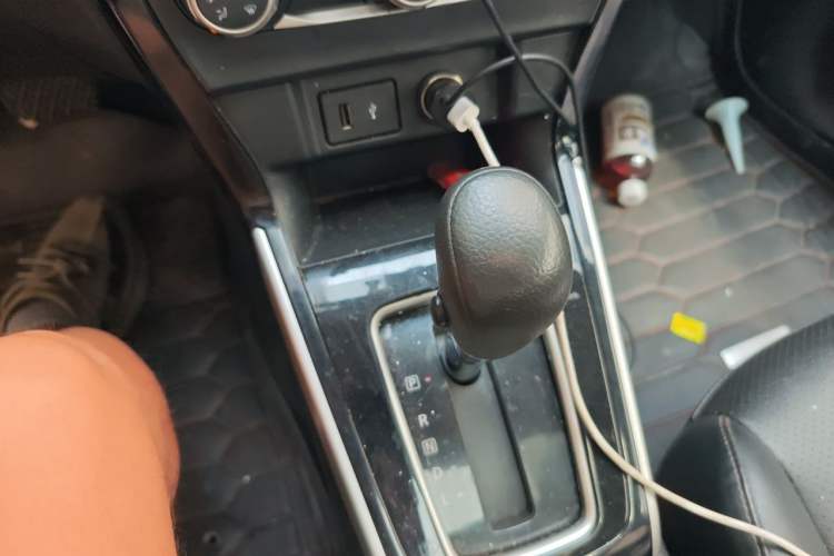 Used Nissan Sylphy 2021 Classic 1.6XL CVT Luxury Edition Gear Lever