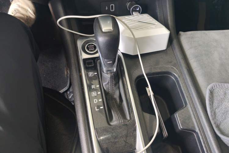 Used Nissan Sylphy 2021 1.6L XL CVT Enjoyment Edition Gear Lever