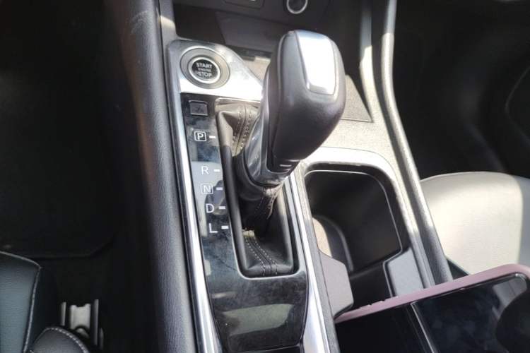 Used Nissan Sylphy 2021 1.6L XL CVT Enjoyment Edition Gear Lever