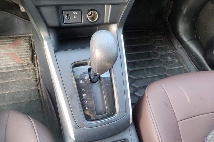 Used Nissan Sylphy 2021 Classic 1.6XL CVT Luxury Edition Gear Lever
