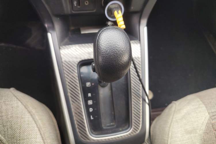 Used Nissan Sylphy 2021 Classic 1.6XE CVT Comfort Edition Gear Lever