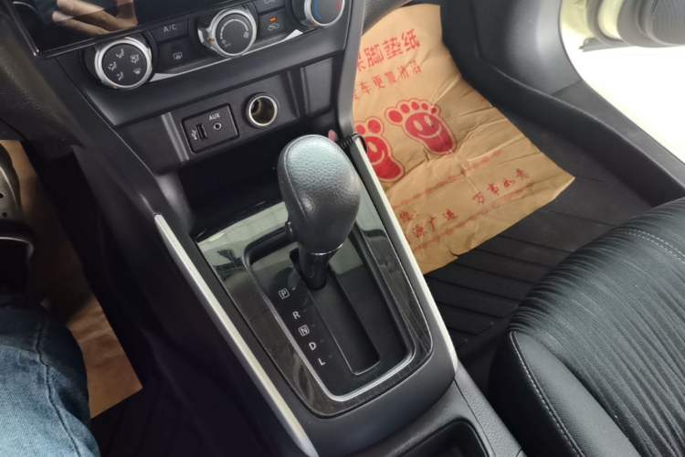 Used Nissan Sylphy 2021 Classic 1.6XE CVT Comfort Edition Gear Lever