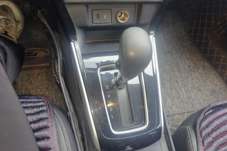 Used Nissan Sylphy 2021 Classic 1.6XL CVT Luxury Edition Gear Lever