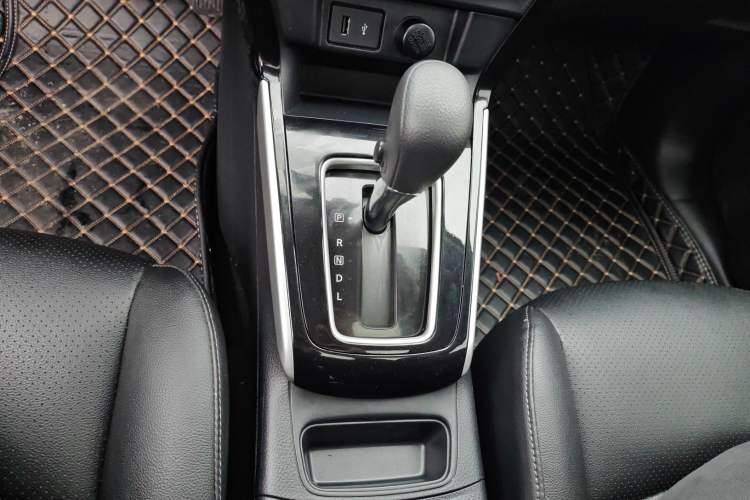 Used Nissan Sylphy 2021 Classic 1.6XL CVT Luxury Edition Gear Lever