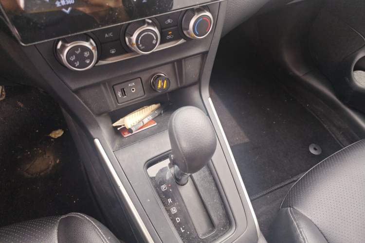 Used Nissan Sylphy 2021 Classic 1.6XE CVT Comfort Edition Gear Lever