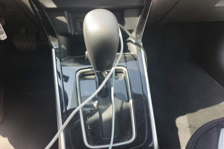 Used Nissan Sylphy 2021 Classic 1.6XL CVT Luxury Edition Gear Lever