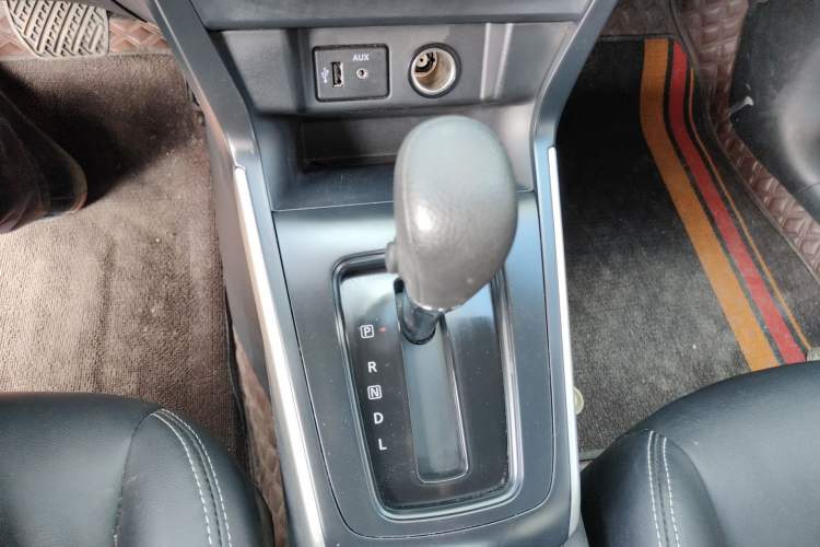 Used Nissan Sylphy 2021 Classic 1.6XE CVT Comfort Edition Gear Lever