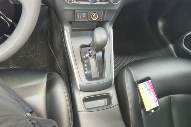 Used Nissan Sylphy 2021 Classic 1.6XL CVT Luxury Edition Gear Lever