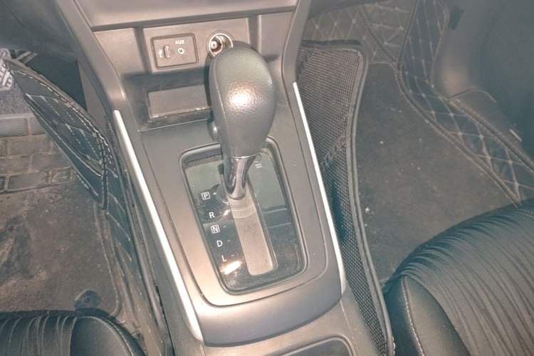 Used Nissan Sylphy 2021 Classic 1.6XE CVT Comfort Edition Gear Lever