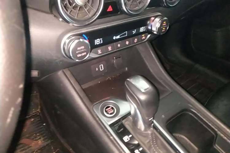 Used Nissan Sylphy 2021 1.6L XL CVT Enjoyment Edition Gear Lever