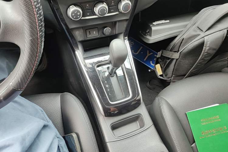 Used Nissan Sylphy 2021 Classic 1.6XL CVT Luxury Edition Gear Lever