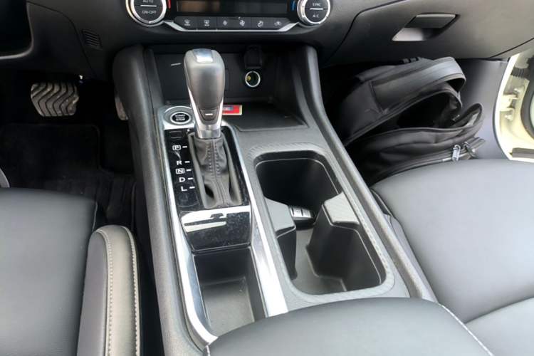 Used Nissan Sylphy 2021 1.6L XL CVT Enjoyment Edition Gear Lever