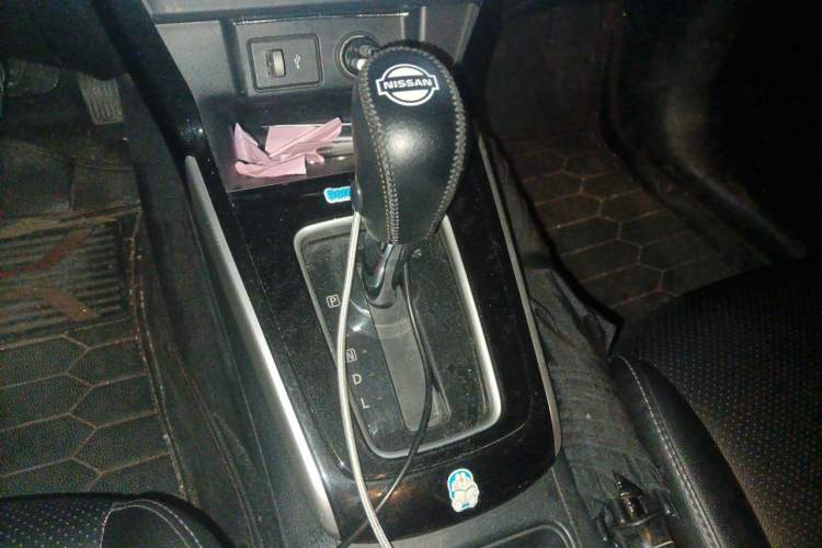 Used Nissan Sylphy 2021 Classic 1.6XL CVT Luxury Edition Gear Lever
