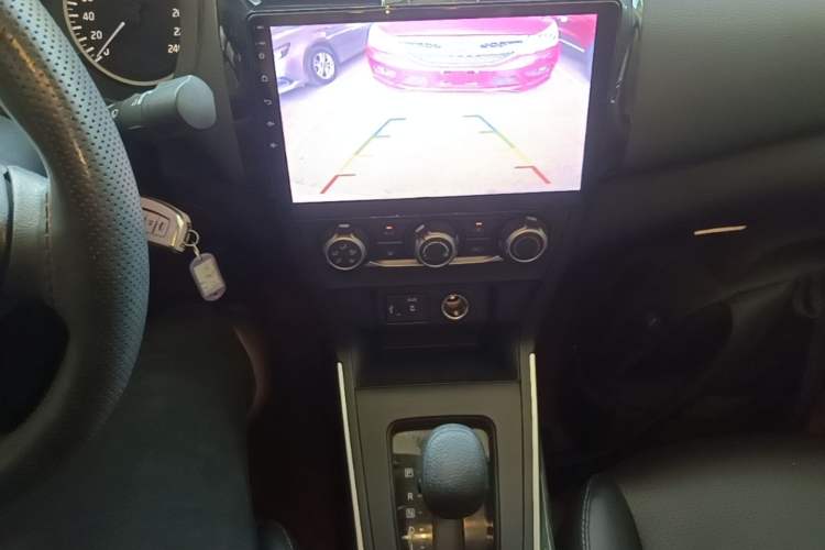 Used Nissan Sylphy 2021 Classic 1.6XE CVT Exclusive Edition Gear Lever