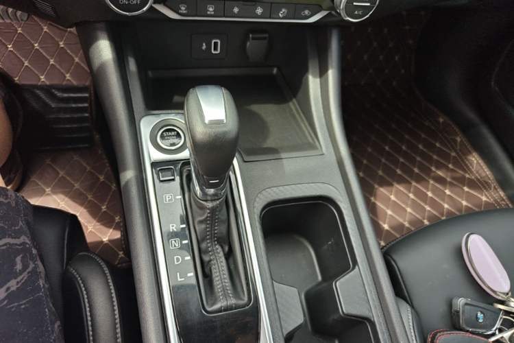 Used Nissan Sylphy 2021 1.6L XL CVT Enjoyment Edition Gear Lever
