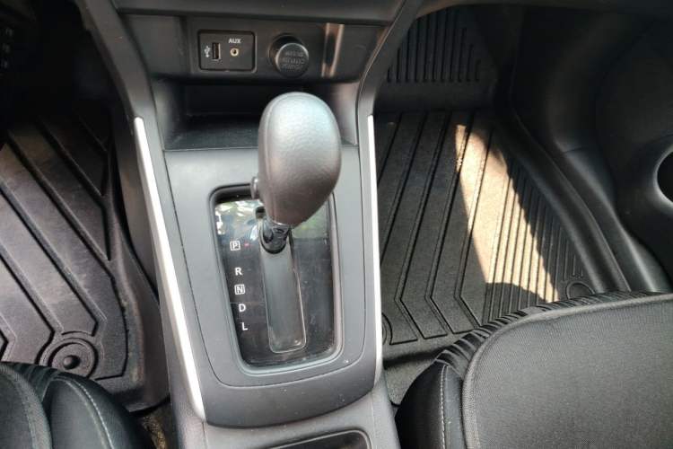 Used Nissan Sylphy 2021 Classic 1.6XE CVT Comfort Edition Gear Lever