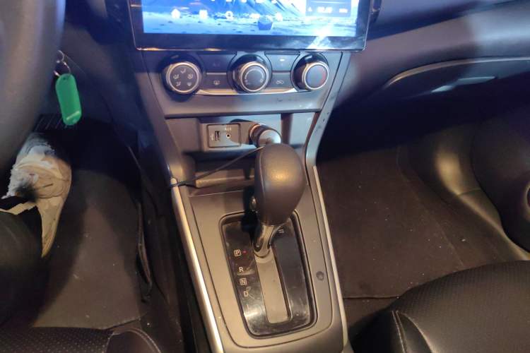 Used Nissan Sylphy 2021 Classic 1.6XE CVT Comfort Edition Gear Lever