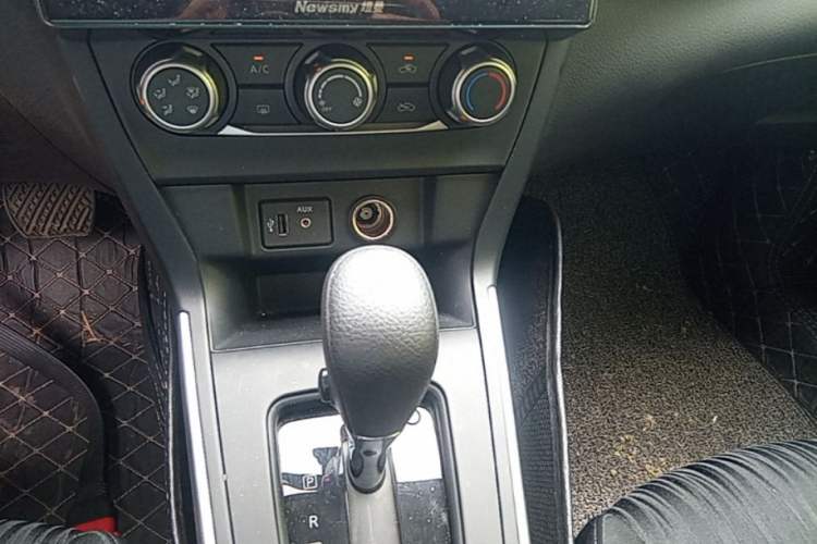 Used Nissan Sylphy 2021 Classic 1.6XL CVT Luxury Edition Gear Lever