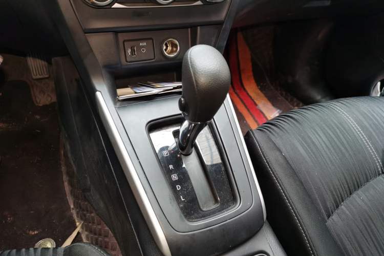Used Nissan Sylphy 2021 Classic 1.6XE CVT Comfort Edition Gear Lever