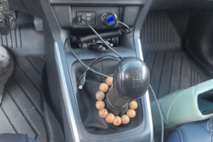 Used Nissan Sylphy 2021 Classic 1.6XE Manual Comfort Edition Gear Lever