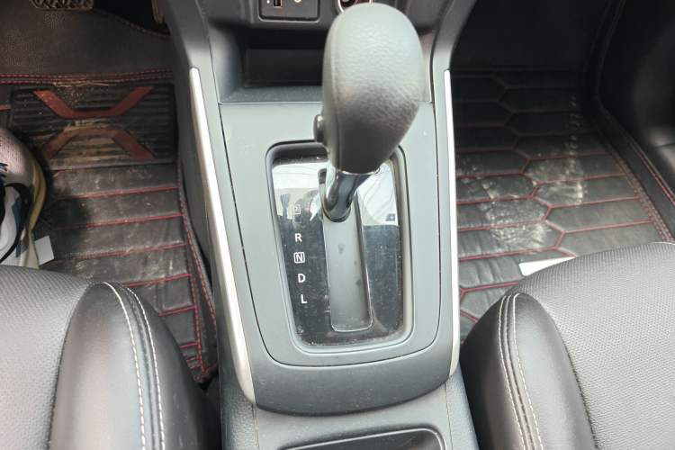 Used Nissan Sylphy 2021 Classic 1.6XE CVT Comfort Edition Gear Lever