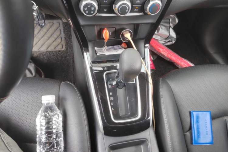 Used Nissan Sylphy 2021 Classic 1.6XL CVT Luxury Edition Gear Lever