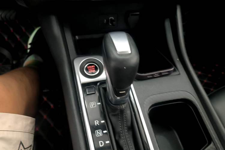 Used Nissan Sylphy 2021 1.6L XL CVT Enjoyment Edition Gear Lever