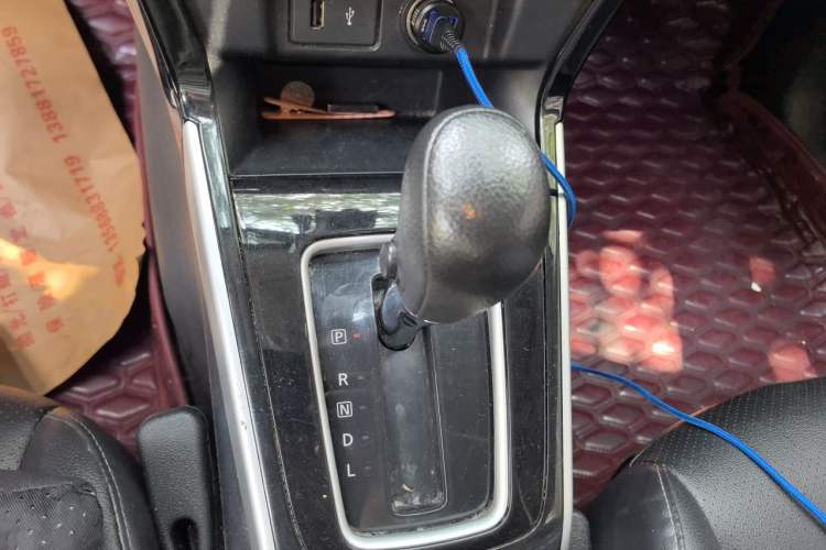 Used Nissan Sylphy 2021 Classic 1.6XL CVT Luxury Edition Gear Lever