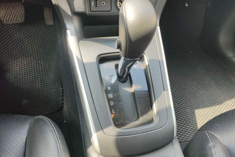 Used Nissan Sylphy 2021 Classic 1.6XE CVT Comfort Edition Gear Lever