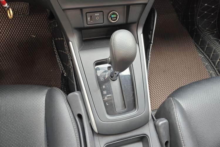 Used Nissan Sylphy 2021 Classic 1.6XE CVT Comfort Edition Gear Lever