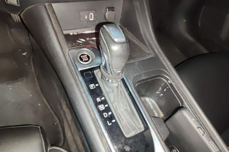 Used Nissan Sylphy 2021 1.6L XL CVT Smart Enjoyment Edition Gear Lever