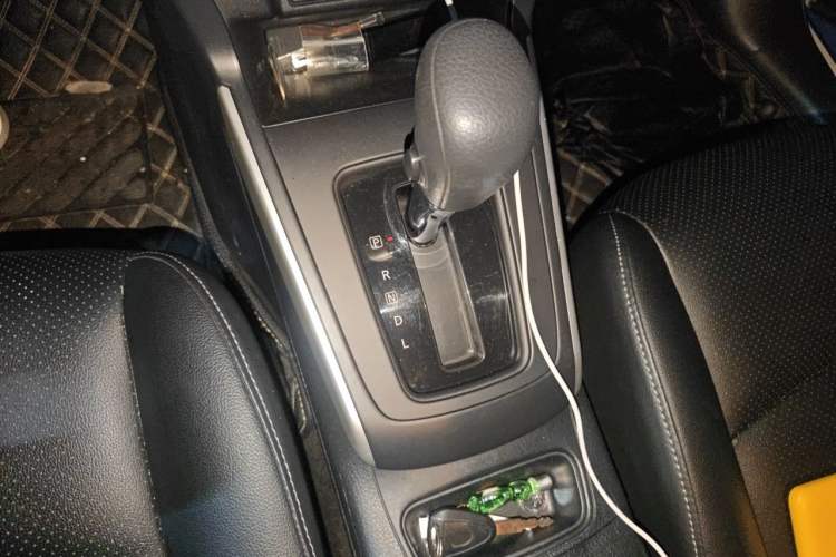 Used Nissan Sylphy 2021 Classic 1.6XE CVT Comfort Edition Gear Lever