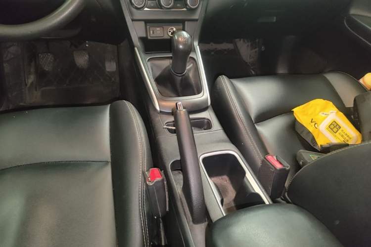Used Nissan Sylphy 2021 Classic 1.6XE Manual Comfort Edition Gear Lever
