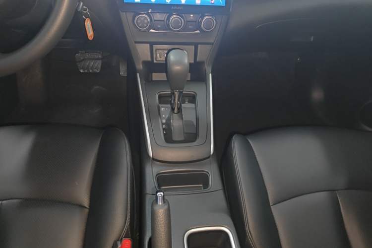 Used Nissan Sylphy 2021 Classic 1.6XE CVT Exclusive Edition Gear Lever