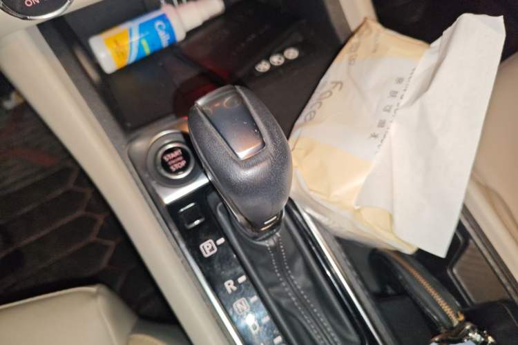 Used Nissan Sylphy 2021 1.6L XL CVT Enjoyment Edition Gear Lever
