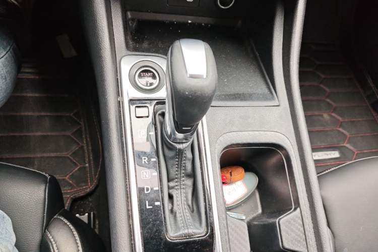 Used Nissan Sylphy 2021 1.6L XL CVT Enjoyment Edition Gear Lever