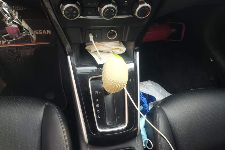 Used Nissan Sylphy 2021 Classic 1.6XL CVT Luxury Edition Gear Lever