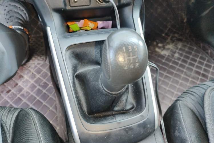Used Nissan Sylphy 2021 Classic 1.6XE Manual Comfort Edition Gear Lever