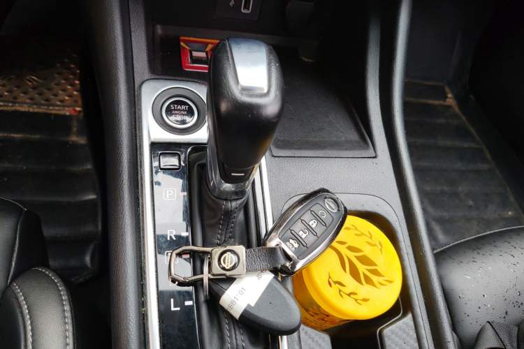 Used Nissan Sylphy 2021 1.6L XL CVT Enjoyment Edition Gear Lever