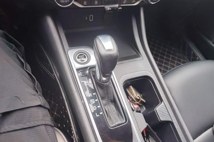Used Nissan Sylphy 2021 1.6L XL CVT Enjoyment Edition Gear Lever