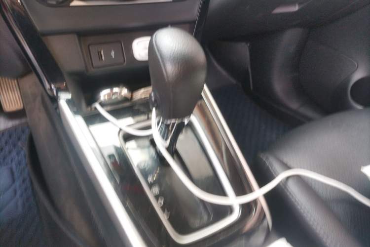 Used Nissan Sylphy 2021 Classic 1.6XL CVT Luxury Edition Gear Lever