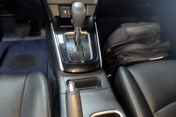 Used Nissan Sylphy 2021 Classic 1.6XL CVT Luxury Edition Gear Lever