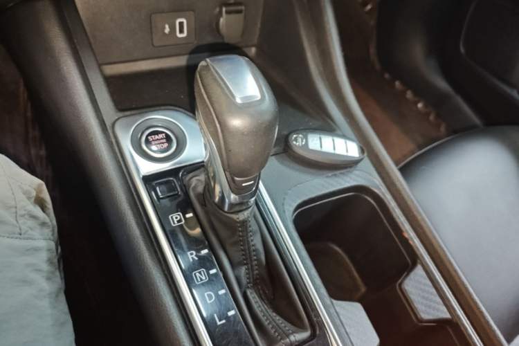 Used Nissan Sylphy 2021 1.6L XL CVT Enjoyment Edition Gear Lever