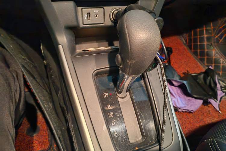 Used Nissan Sylphy 2021 Classic 1.6XE CVT Comfort Edition Gear Lever