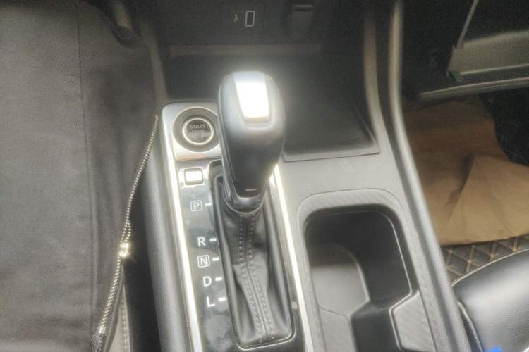 Used Nissan Sylphy 2021 1.6L XL CVT Enjoyment Edition Gear Lever