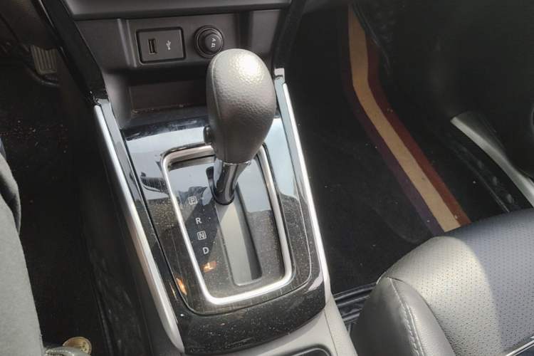 Used Nissan Sylphy 2021 Classic 1.6XL CVT Luxury Edition Gear Lever